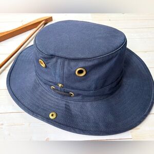 Original Tilley hat